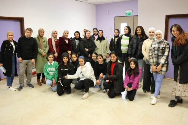 Volunteer Programs for Americans in Palestine