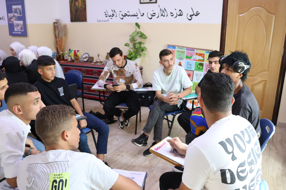 How to Volunteer with Palestinian Children in the West Bank?