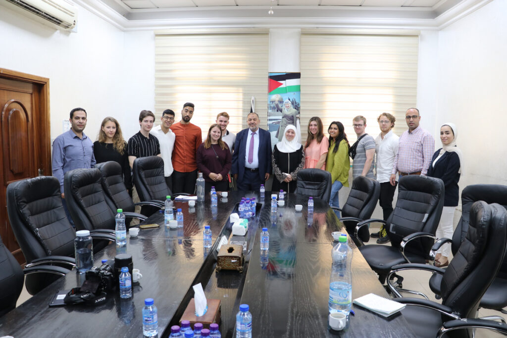 8 Best Internship Programs in Palestine