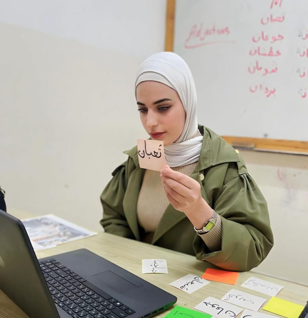 Levantine Arabic Lessons for Humanitarian Workers and Journalists